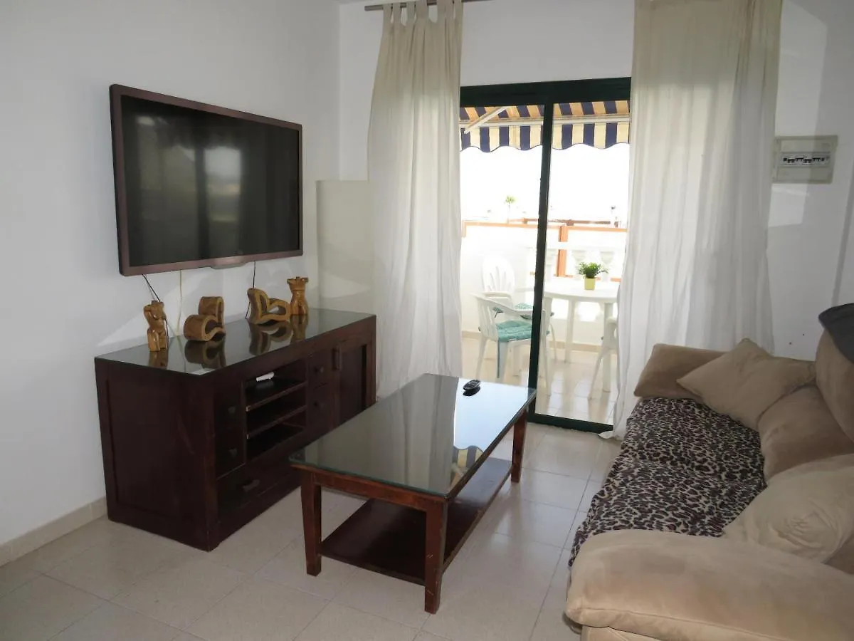 Lidl Bright Central Two Bed Apartment Pdc Puerto del Carmen  0*, Puerto del Carmen (Lanzarote)